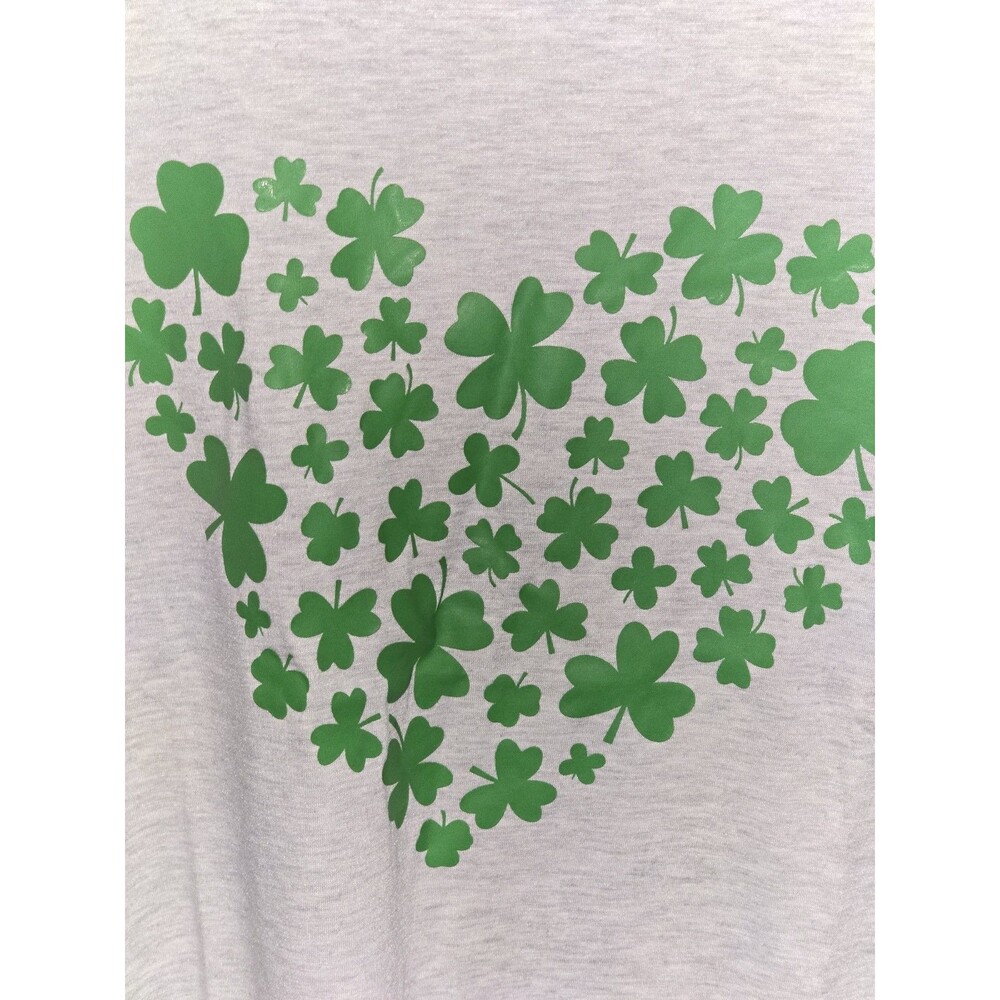 Shameock Heart Graphic Tee Size XL St Patty Day Irish - Picture 3 of 4